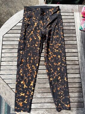 Sweaty Betty Tortious Shell The Zero Gravity Hip Pocket Leggings Women’s size Sm